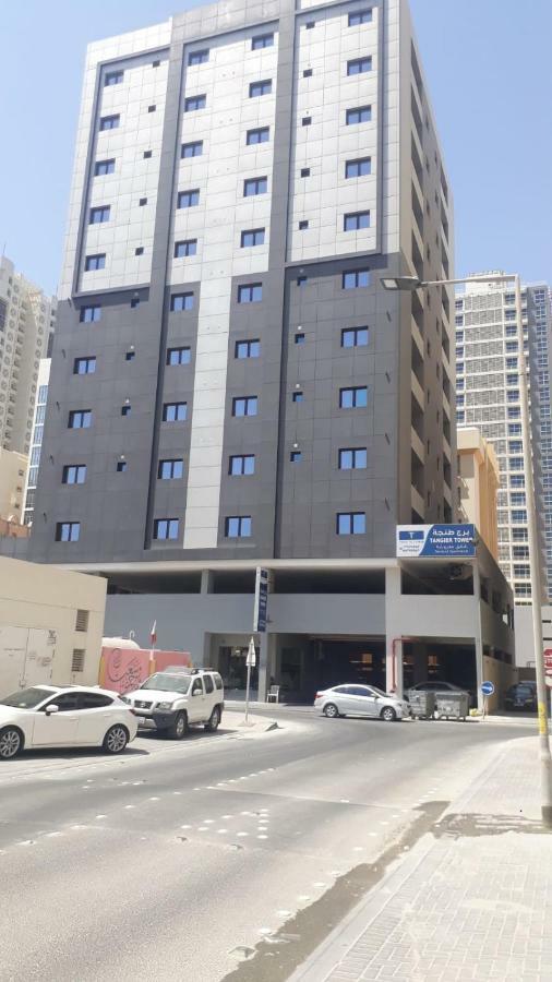 Hotel Tangier Tower Al Manamah Esterno foto